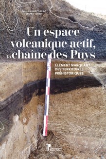 Un espace volcanique actif,...